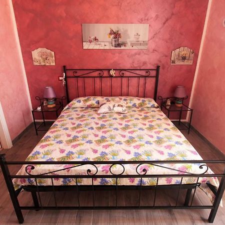 Mary'S House Villa Чивитавекия Екстериор снимка