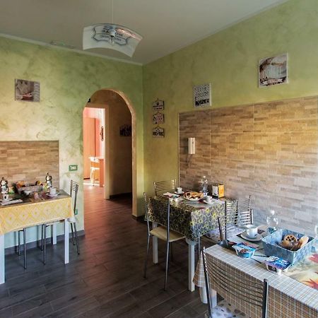 Mary'S House Villa Чивитавекия Екстериор снимка