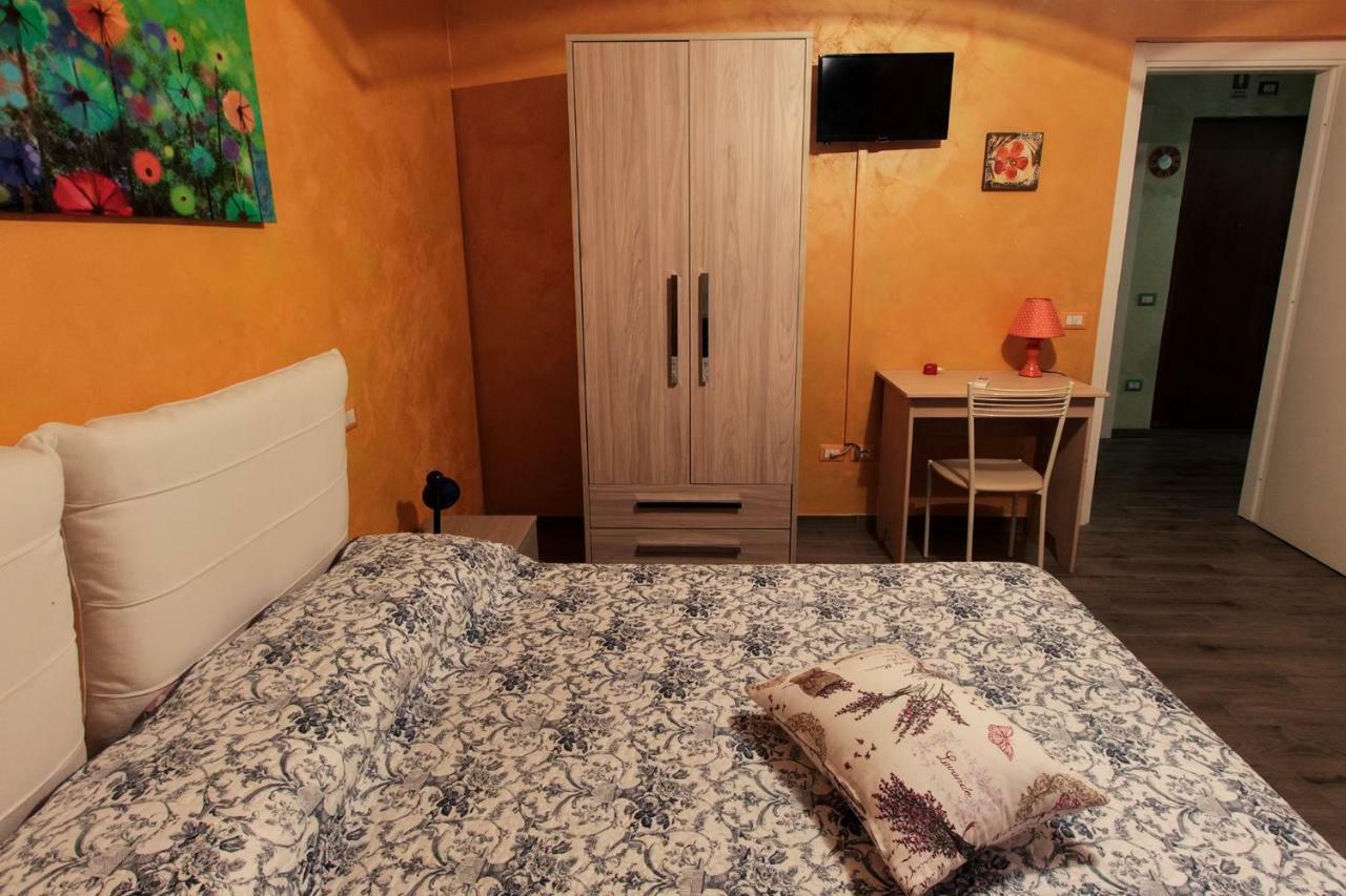 Mary'S House Villa Чивитавекия Екстериор снимка
